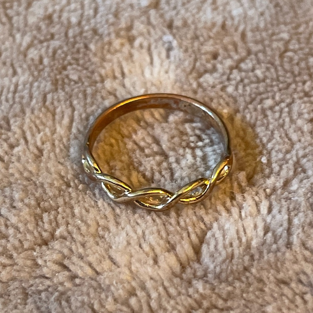 Elegant Gold-Tone Braided Ring
